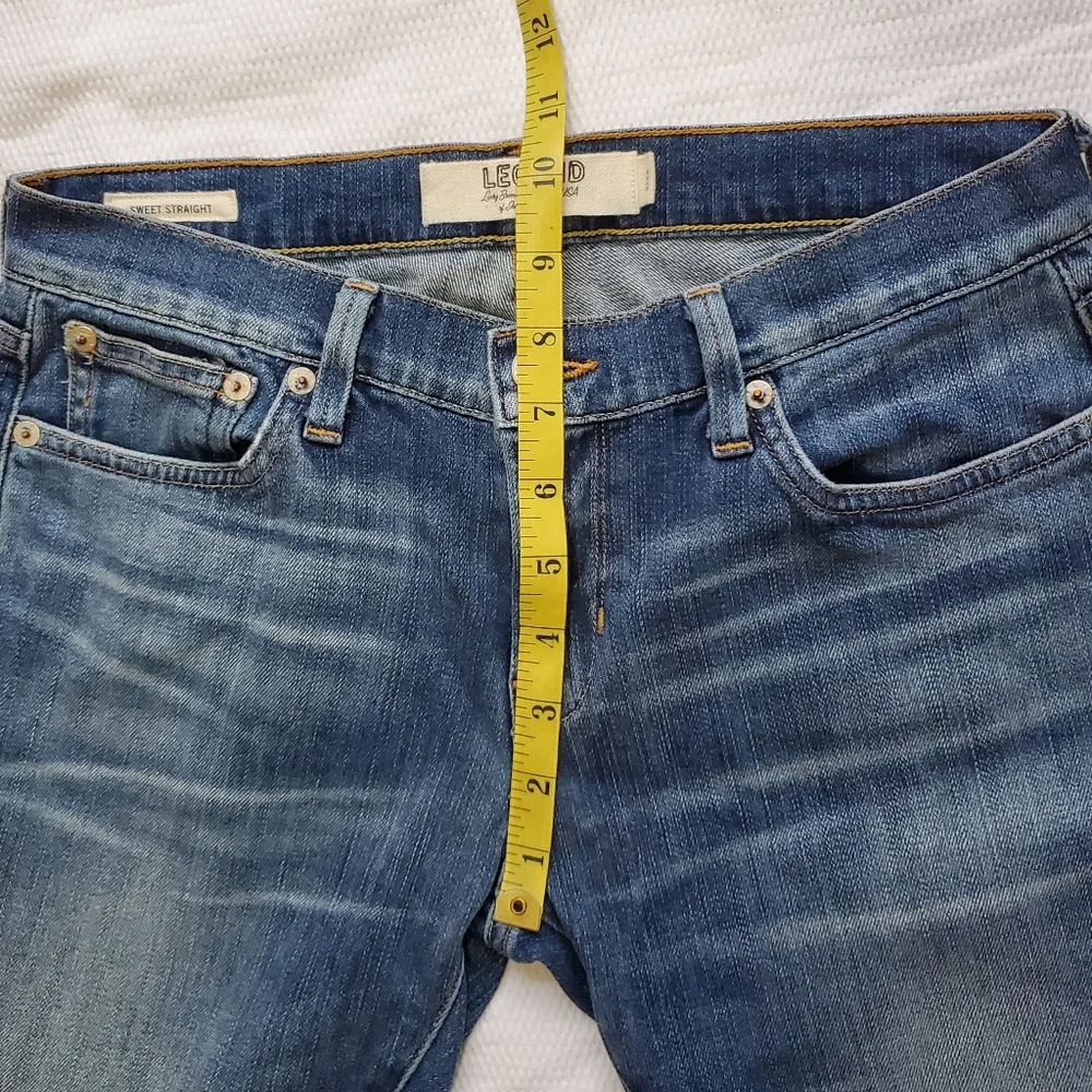 Lucky Brand Legend Sweet Straight Midrise Jeans 26 Waist